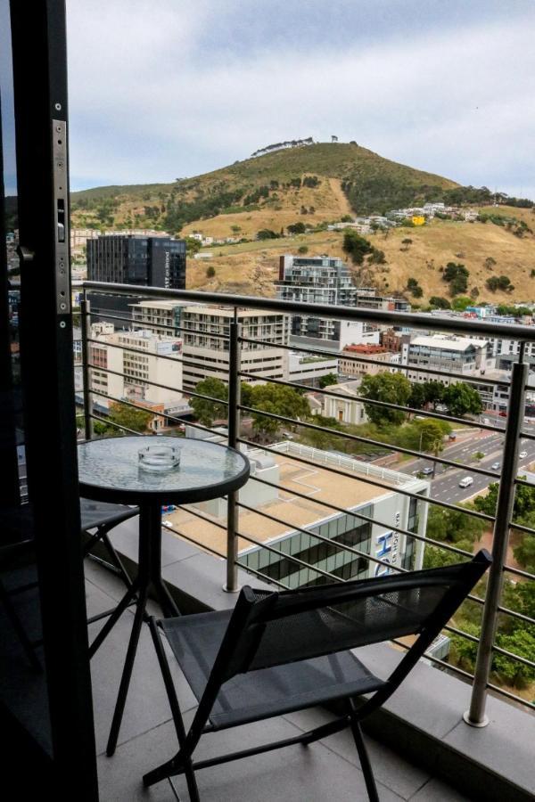 2218 At 16 On Bree Cidade Do Cabo Exterior foto